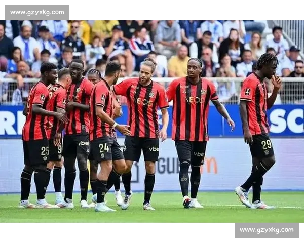 天津对阵青岛强强对话聚焦攻防博弈与赛季走向前瞻关键战深度解析